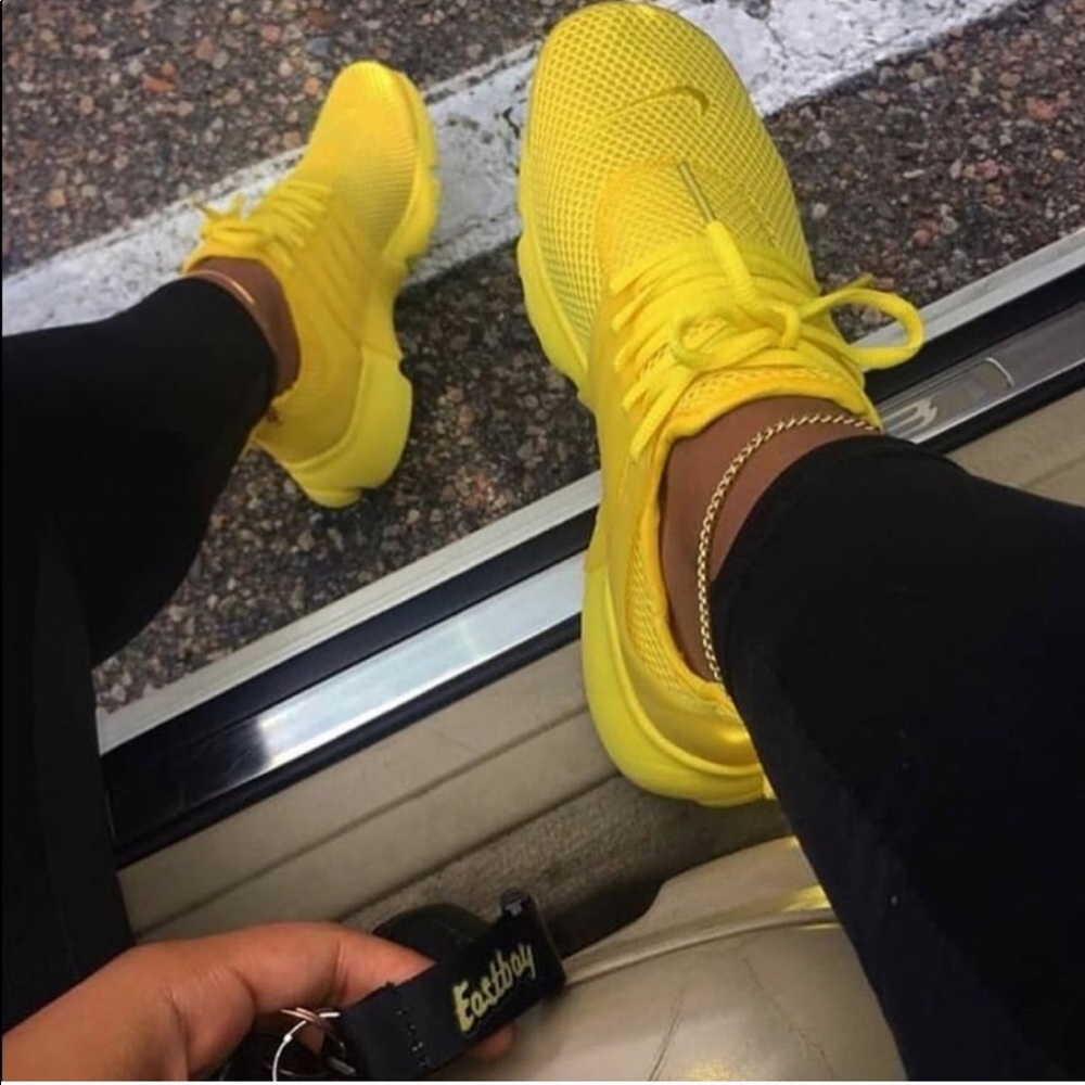 Yellow Nike Presto’s